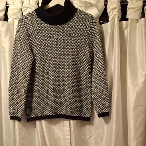 Karen Scott Black and White Turtleneck Sweater Small
